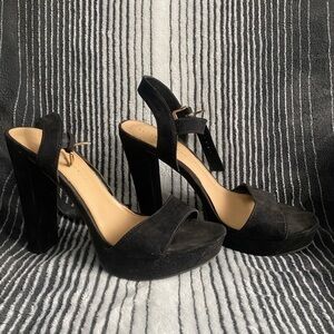 Lauren Conrad Black Suede Women's Platform Heels